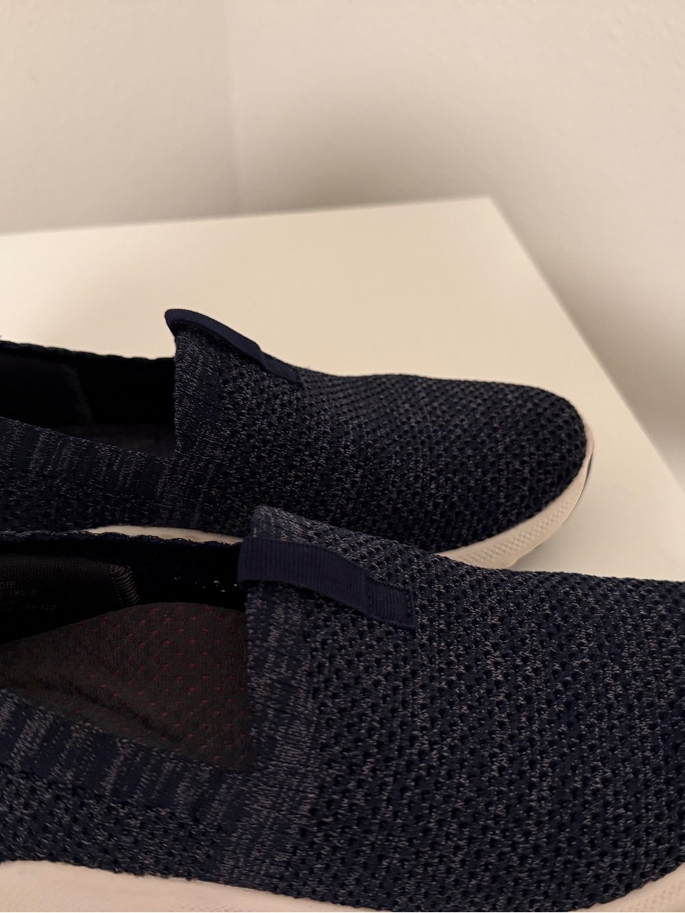 Aetrex Women’s Knit Slip-On Walking Loafers in Navy